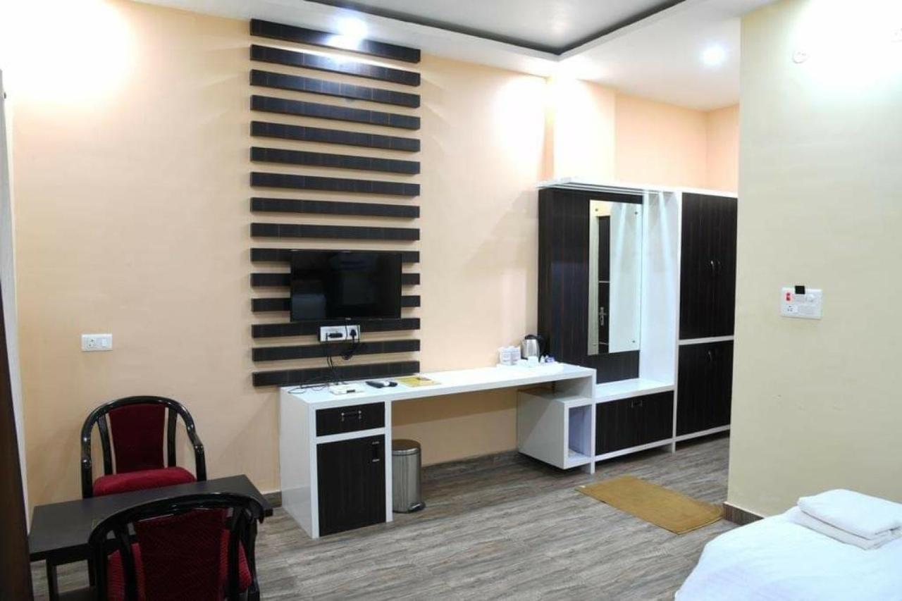 Hotel Mariya International Bodh Gaya Exterior photo